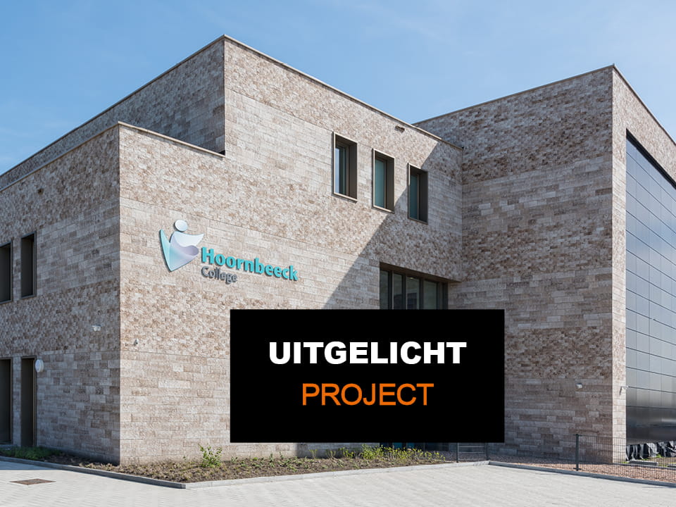 Hoornbeeck college in Goes. Gevel met een lichte Clickbrick