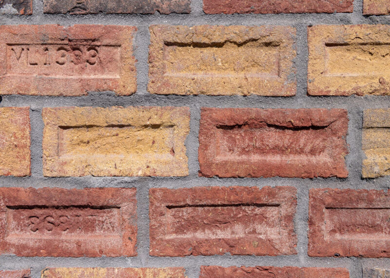 Dikformaat gevelsteen - Boterdiep -detail klamp metselwerk - Aberson